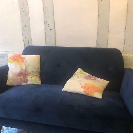 Lylylodge Rouen Zewnętrze zdjęcie